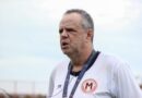 Em crise, Costa Rica anuncia contratação de treinador Alan George