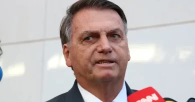 PF indicia Bolsonaro e mais 36 por tentativa de golpe de Estado