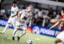 Brazão pega pênalti no fim do jogo, e Santos e CRB empatam na Vila Belmiro
