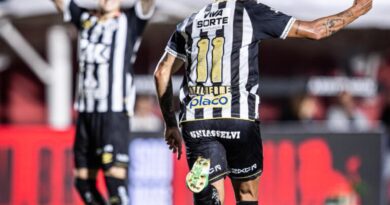 Santos vence a primeira fora de casa e coloca o Vitória no Z-4