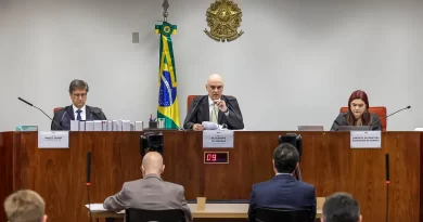 Ao vivo: Moraes inicia interrogatório de Bolsonaro na ação da trama golpista