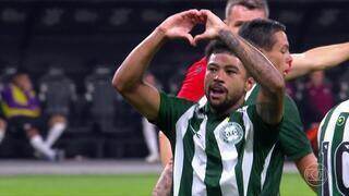 Coritiba surpreende, vence o Corinthians em Itaquera e entra no G-5 do Brasileirão