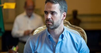 Eduardo Leite oficializa pré-candidatura à presidência: ‘O Brasil tem um problema de direção’