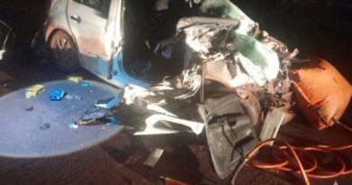 Acidente entre carro e carreta deixa três mortos na BR-262 em Corumbá