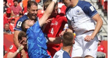 Canadá empata com a Bósnia na estreia do Grupo B da Copa do Mundo