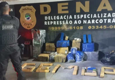Casal é preso com mais de 300 quilos de maconha em casa no bairro Iracy Coelho