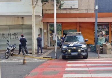 Operação apreende até 15 mil produtos falsificados em lojas do Centro da Capital