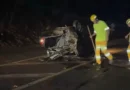Carro recém-comprado fica destruído em capotamento na BR-163 em MS