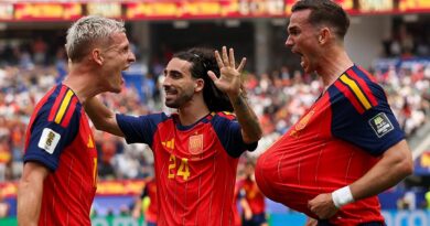 Espanha vence a Bélgica e pega a França na semifinal da Copa do Mundo
