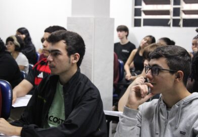 Sejuv abre 250 vagas para aulão de redação do Enem