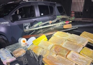 Homem é preso com quase 18 quilos de pasta base de cocaína, armas e munições em Campo Grande