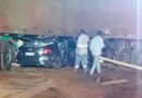 Dentista fica gravemente ferido após carro ficar preso embaixo de carreta na BR-262