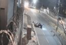 Vídeo: fio solto provoca queda de motocicleta e deixa casal ferido em Campo Grande