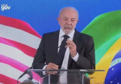 Governo Lula reúne indústria para definir reação ao tarifaço de 25% dos EUA