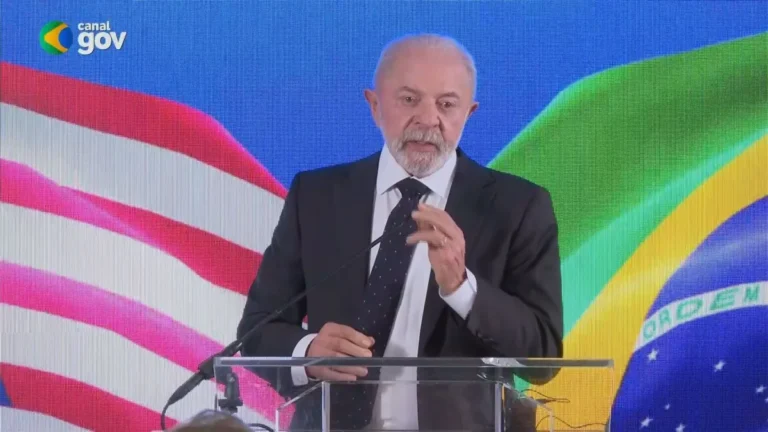 Governo Lula reage ao tarifaço dos EUA e anuncia uso da Lei de Reciprocidade