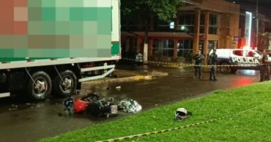 Motociclista de 19 anos morre ao colidir contra caminhão estacionado em Dourados