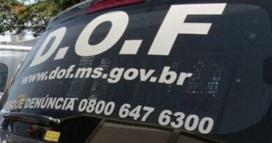 Soldado da PM e estudante são presos com mais de 4 kg de skunk na MS-164