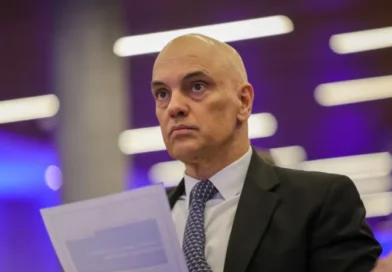 Moraes nega pedido para filhos visitarem Bolsonaro no Dia dos Pais