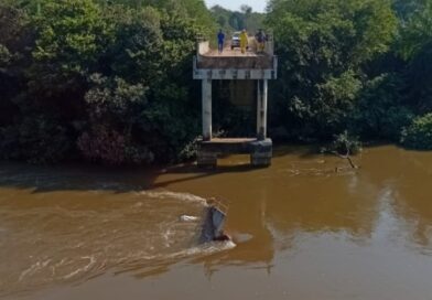 Eduardo Riedel diz que pode implodir pontes inseguras e alerta para excesso de peso