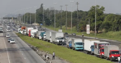 Lei garante frete mínimo no transporte de cargas; saiba o que muda