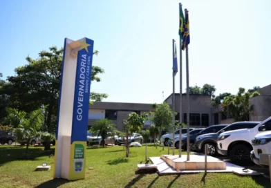 Governo antecipa salário de servidores estaduais; 86 mil recebem antes das eleições