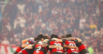 Flamengo bate o Bragantino no Maracanã e abre três pontos na liderança do Brasileirão