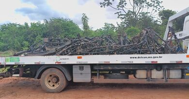 Mais de 120 quadros de moto são localizados abandonados em área rural da Capital