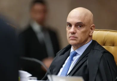 Fachin decide tirar Moraes da relatoria do inquérito das fake news