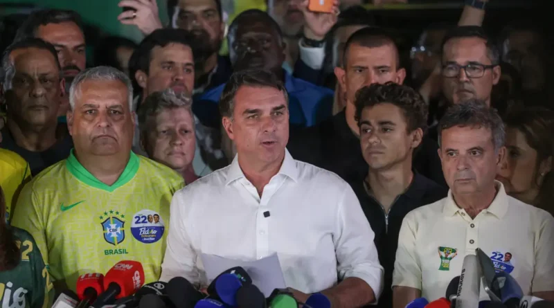 Flávio não reconhece vitória de Lula e tentará anulação do pleito