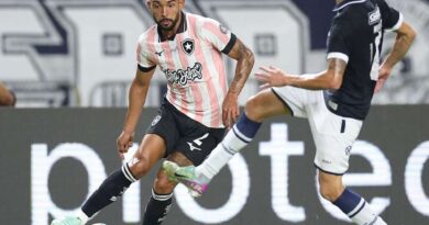 Remo volta a vencer após três meses e mantém Botafogo ameaçado pelo Z-4