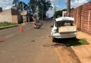 Mulher morre ao ser atropelada por moto enquanto guardava cadeiras no porta-malas de carro