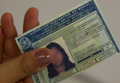 Motoristas de MS passam a receber CNH em casa por Sedex