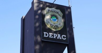 Jovem esbarra em outro em lanchonete de Dourados e acaba atingido por quatro  tiros